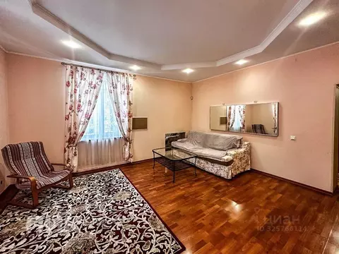 2-к кв. Санкт-Петербург ул. Пограничника Гарькавого, 5К2 (71.7 м)