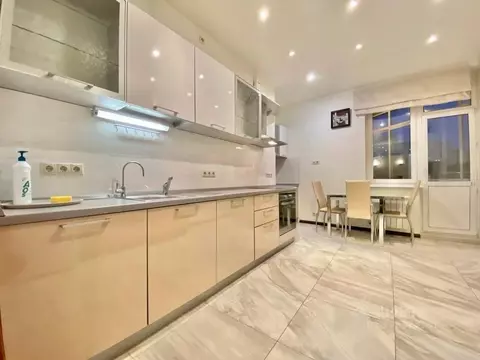 3-к кв. Москва Молодогвардейская ул., 15 (75.0 м)