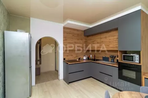 1-к кв. Тюменская область, Тюмень ул. Мебельщиков, 6 (46.5 м)