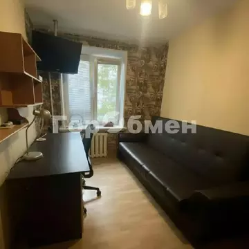 Продается 2-комнатная квартира
