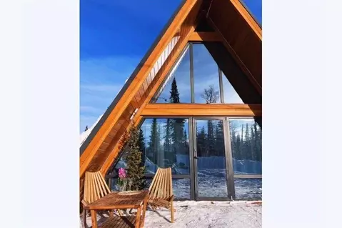 Дом в Кемеровская область, Таштагольский район, Шерегешское городское ...