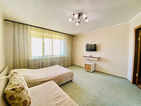 1-к кв. Тамбовская область, Тамбов бул. Энтузиастов, 1Б (40.0 м)