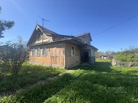 Дом в Ленинградская область, Тосненский район, Красный Бор пгт просп. ...