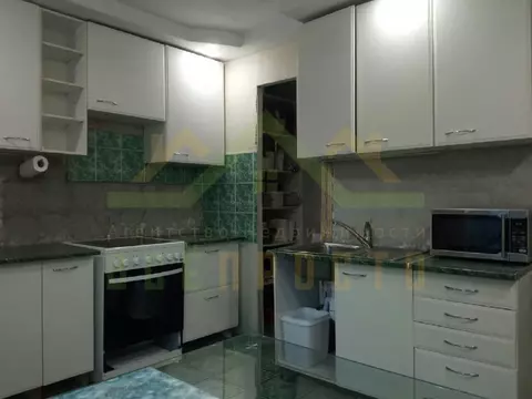 Продается 2-комнатная квартира