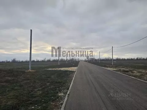 Участок в Волгоградская область, Городищенский район, Орловское с/пос, ...