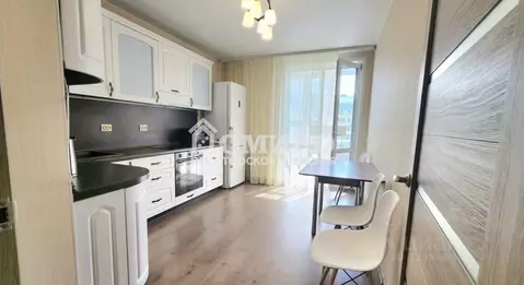 2-к кв. Тюменская область, Тюмень ул. Александра Протозанова, 12к1 ...