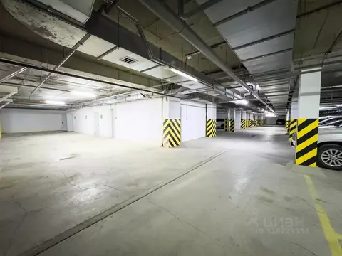 Гараж в Краснодарский край, Геленджик пер. Больничный, 4к1 (17 м)