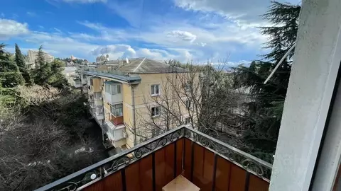 2-к кв. Крым, Ялта ул. К. Маркса, 15 (65.0 м)