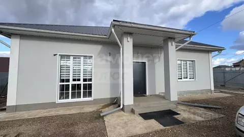 Дом в Оренбургская область, Оренбургский район, Сергиевский сельсовет, ...