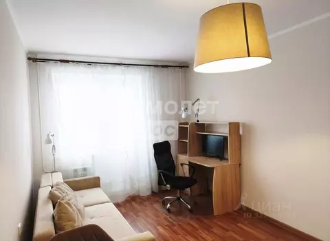 1-к кв. Курская область, Курск просп. Вячеслава Клыкова, 52 (37.0 м)