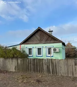 Дом в Среднеахтубинский район, Рахинское сельское поселение, село ...