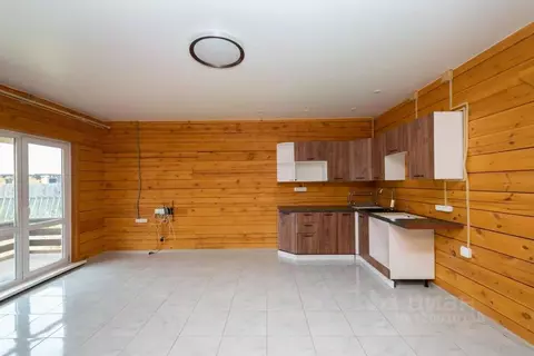 Дом в Иркутская область, Иркутский муниципальный округ, с. Хомутово ...