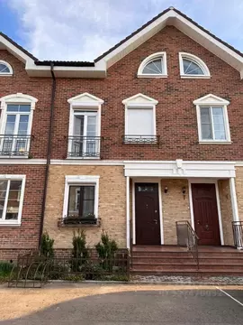 Таунхаус в Московская область, Красногорск городской округ, Сабурово ...