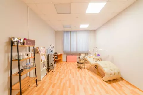 Офис в Свердловская область, Верхняя Пышма ул. Кривоусова, 36 (22 м)