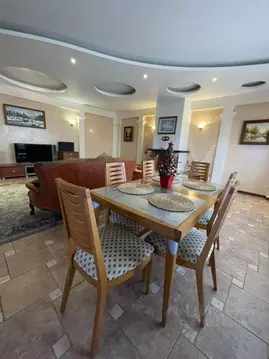 5-к кв. Самарская область, Самара ул. Циолковского, 1а (250.0 м)