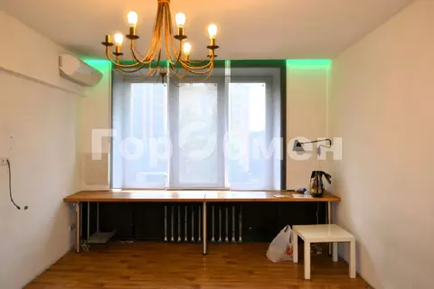 Продается комната в 3-комнатной квартире