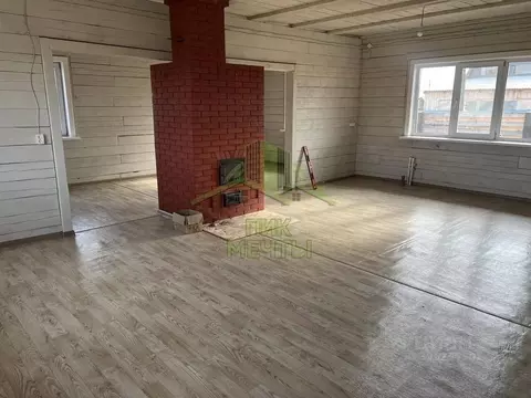 Дом в Бурятия, Иволгинский район, Гурульбинское с/пос, с. Поселье, ...
