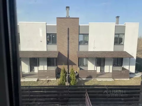 Таунхаус в Самарская область, Тольятти ул. Грачева (130 м)