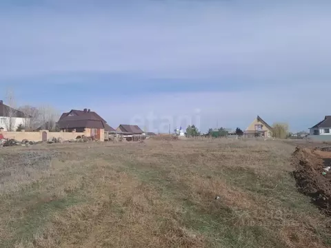 Участок в Оренбургская область, Оренбургский район, с. Нижняя Павловка ...