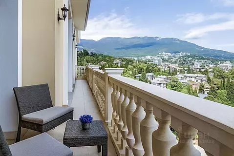 1-к кв. Крым, Ялта ул. Пушкинская, 9Б (75.2 м)