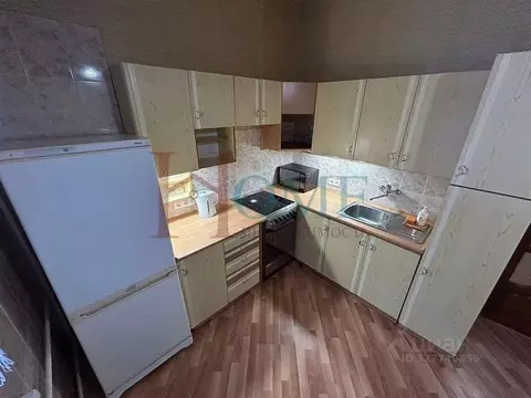 2-к кв. Новосибирская область, Новосибирск ул. Орджоникидзе, 37 (58.1 ...