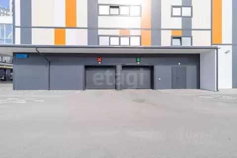 Гараж в Тюменская область, Тюмень ул. Тимофея Чаркова, 83с2 (14 м)