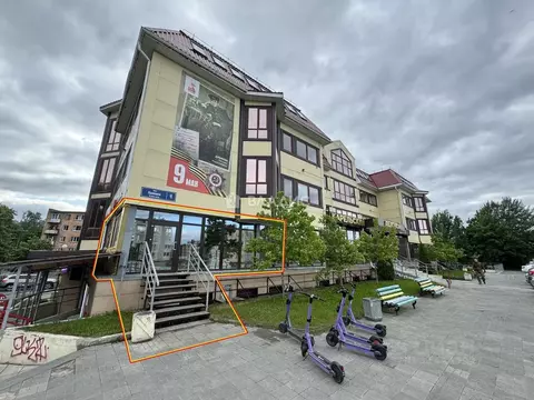 Торговая площадь в Карелия, Петрозаводск ул. Калинина, 4 (75 м)