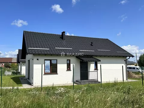 Дом в Калининградская область, Гурьевский муниципальный округ, пос. ...