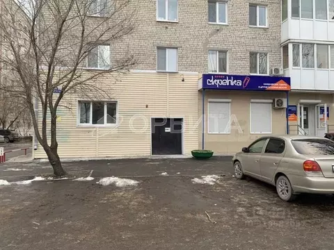 Помещение свободного назначения в Тюменская область, Тюмень ул. 50 лет ...