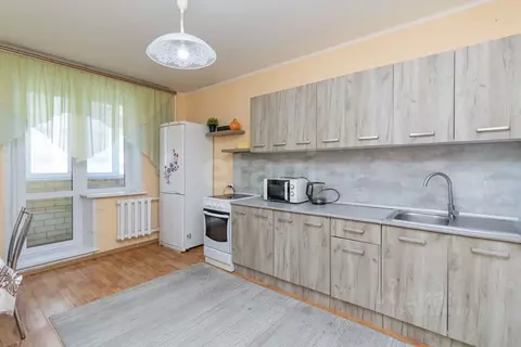 2-к кв. Тюменская область, Тюмень ул. Сакко, 30 (74.4 м)