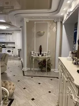 3-к кв. Ярославская область, Ярославль просп. Ленина, 35 (113.0 м)