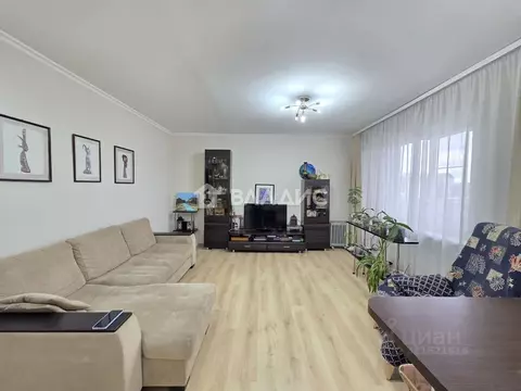 3-к кв. Бурятия, Улан-Удэ Солнечная ул., 8 (65.6 м)