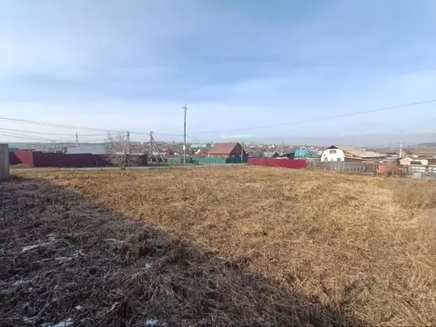 Участок в Иркутская область, Иркутский муниципальный округ, д. Карлук ...