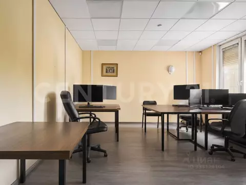 Офис в Санкт-Петербург 1-й Рабфаковский пер., 3 (172 м)