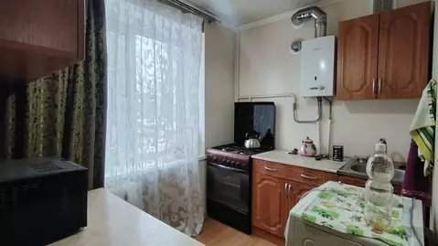 3-к кв. Ростовская область, Азов Азовский район, ул. Кондаурова, 13 ...