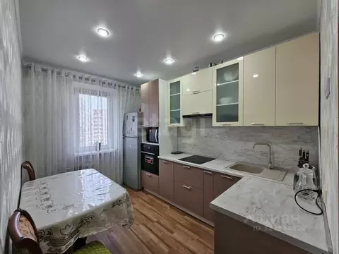 3-к кв. Татарстан, Нижнекамский район, Камские Поляны пгт, 2-й мкр 16 ...