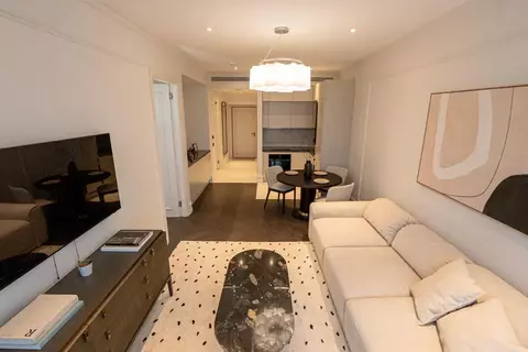 2-к кв. Москва Поклонная ул., 9 (62.9 м)