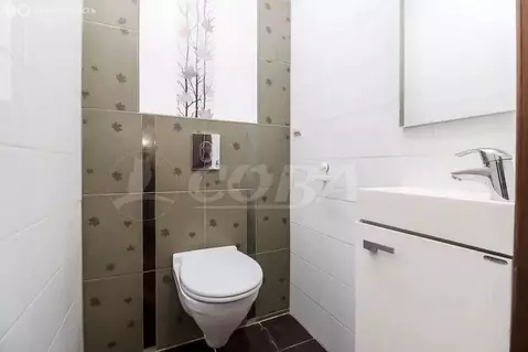 3-комнатная квартира: Тюмень, улица Ю.-Р.Г. Эрвье, 30к4 (77 м)