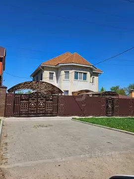 Дом в Саратовская область, Балашов ул. Пушкина, 4 (250 м)