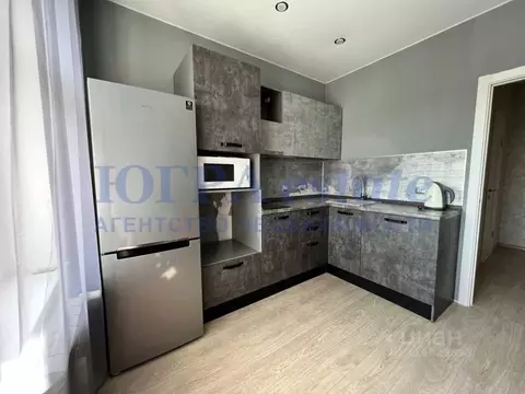 1-к кв. Ханты-Мансийский АО, Нижневартовск ул. Строителей, 16 (38.0 м)