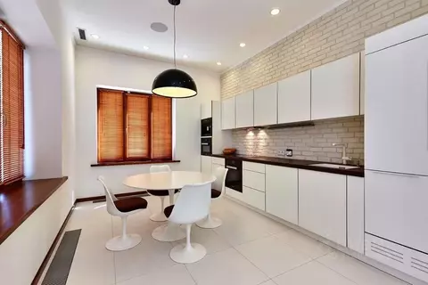 3-к кв. Краснодарский край, Краснодар Центральный мкр, ул. Кубанская ...