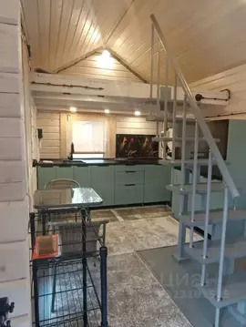 Дом в Ленинградская область, Волховский район, Пашское с/пос, д. ...