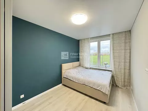 Продается 4-комнатная квартира