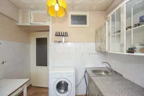 3-к кв. Омская область, Омск просп. Мира, 157 (62.0 м)