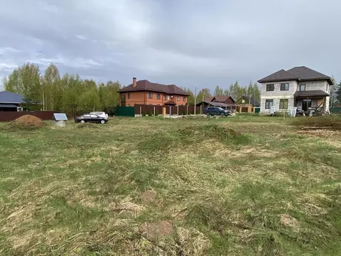 Участок в Тверская область, Калининский муниципальный округ, д. ...