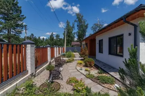 Дом в Иркутская область, Иркутский муниципальный округ, с. Пивовариха  ...