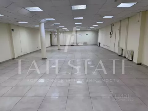 Торговая площадь в Татарстан, Казань Габдуллы Тукая ул., 57 (188 м)