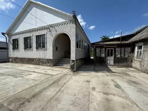 Дом в Краснодарский край, Белореченск Узкий пер. (100 м)