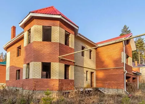 Дом в Свердловская область, Белоярский муниципальный округ, пос. ...