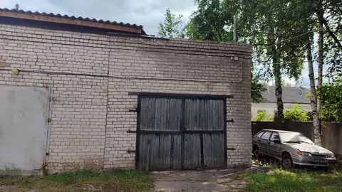 Гараж в Псковская область, Порхов Р-56, 151-й км (20 м)